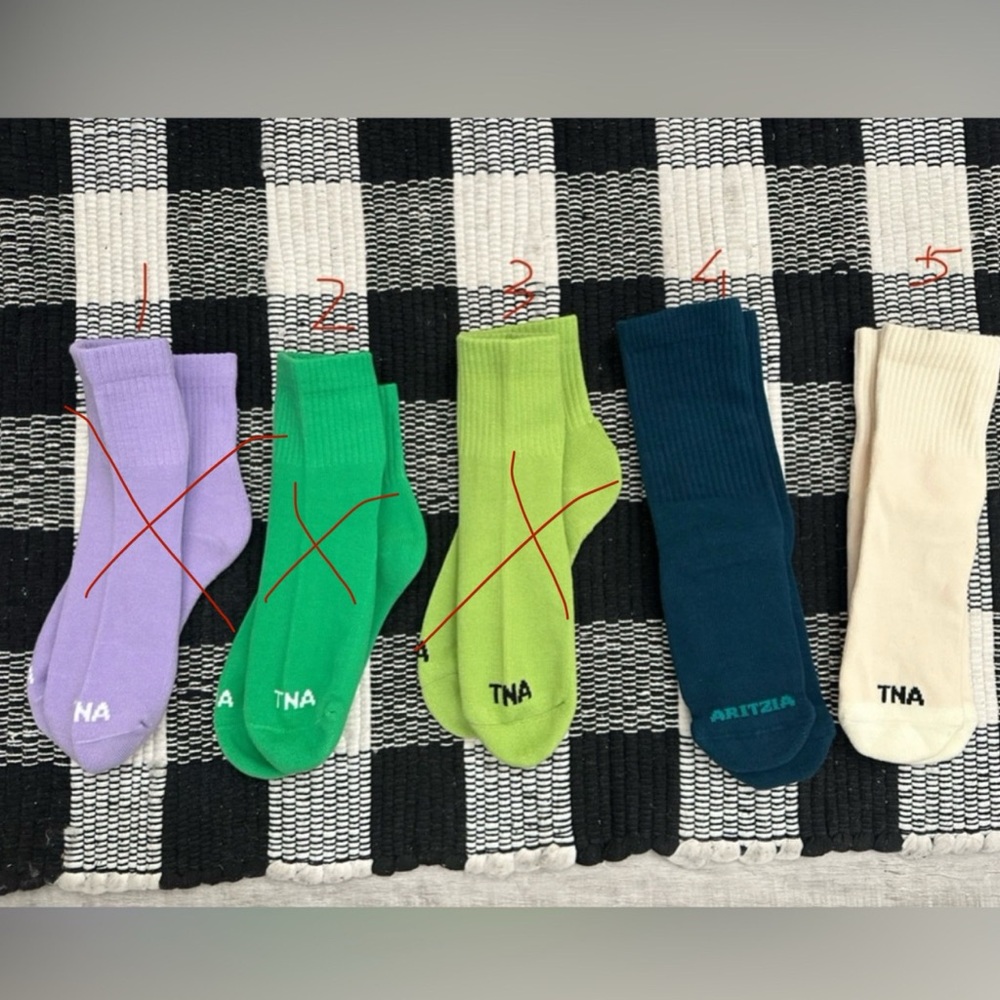 NWOT TNA Aritzia socks